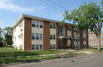 3300 Blaisdell Ave in Minneapolis, MN - Building Photo - Building Photo