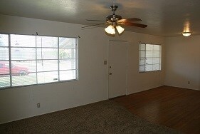 3413 Elcia Dr in Bakersfield, CA - Building Photo