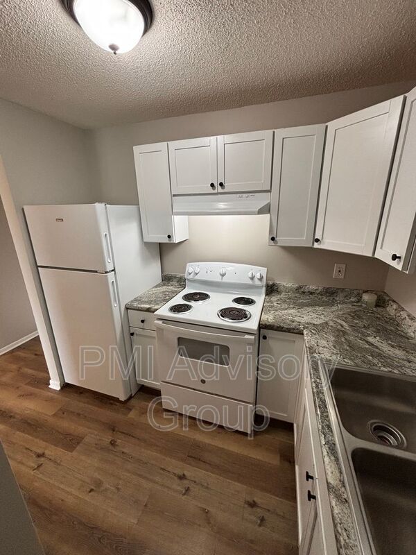 property at 1125 SW Polk St