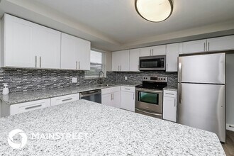 6040 7th Ave in New Port Richey, FL - Building Photo - Building Photo