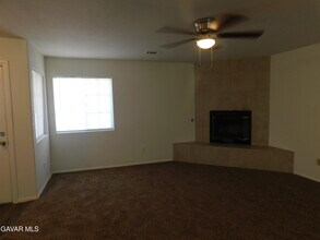 8312 Tamarack Ave in California City, CA - Building Photo - Building Photo