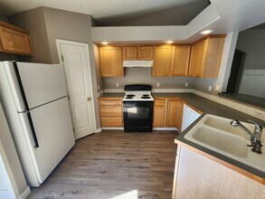 6429 E Winslow Dr in Nampa, ID - Foto de edificio - Building Photo