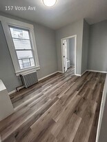 157 Voss Ave in Yonkers, NY - Building Photo