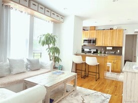 60-08 Cooper Ave in Queens, NY - Building Photo