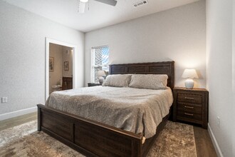 1405 SW Bright Rd in Bentonville, AR - Building Photo - Building Photo