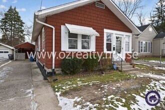 4336 Garden Park Dr in Toledo, OH - Building Photo - Building Photo