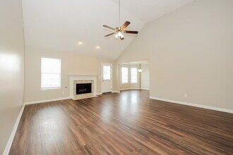 5100 Brookstone Ct in Nashville, TN - Building Photo - Building Photo