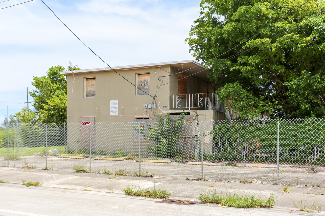 1890 Ali Baba in Opa Locka, FL - Building Photo