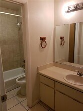 628 Newburyport Ave in Altamonte Springs, FL - Building Photo - Building Photo