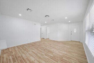 3514 Banda Ln in Austin, TX - Building Photo - Building Photo