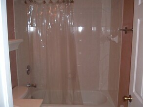 12572 Shoreline Dr in Wellington, FL - Building Photo - Building Photo