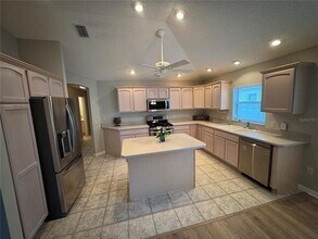 8850 SE 167th Mayfield Pl in the Villages, FL - Building Photo - Building Photo