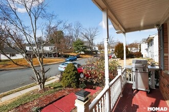 14714 Edgewater Dr in Woodbridge, VA - Building Photo - Building Photo