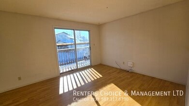 3 Bedroom Unit With Assigned Parking in Hanna, AB - Building Photo - Building Photo