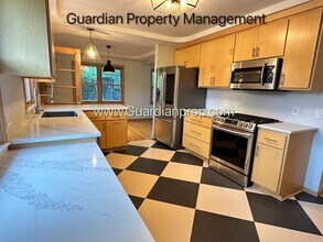 6125 Elliot Ave in Minneapolis, MN - Building Photo - Building Photo
