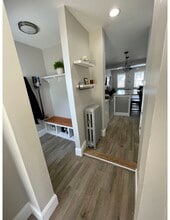 709 Liberty St, Unit 1 in Rockland, MA - Foto de edificio - Building Photo