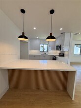 2440 NW 68th St in Miami, FL - Building Photo - Building Photo