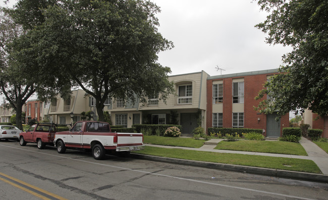 1744-1756 W Greenleaf Ave in Anaheim, CA - Building Photo - Building Photo