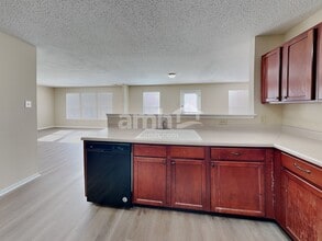 10421 Parmer Cir in Fishers, IN - Foto de edificio - Building Photo