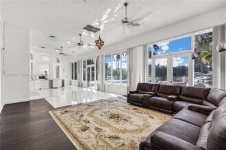 2161 SW 131st Ter in Davie, FL - Building Photo - Building Photo