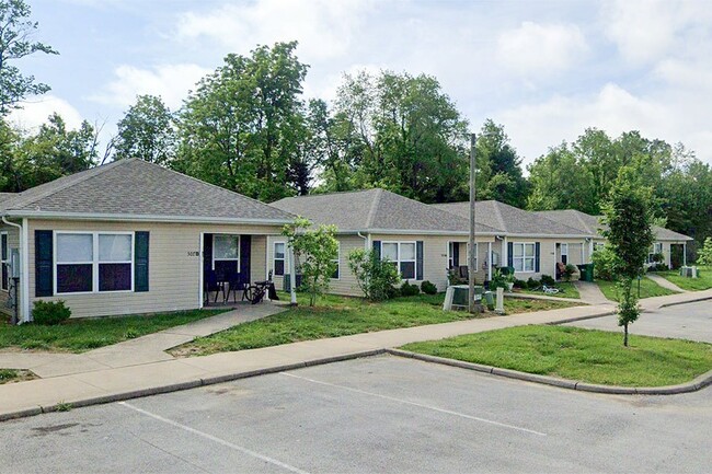 Springfield Road Homes in Elizabethtown, KY - Foto de edificio - Building Photo