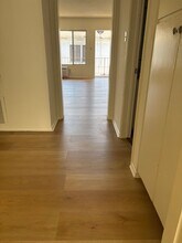 Berendo 221 in Los Angeles, CA - Building Photo - Interior Photo