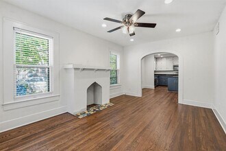 804 Rutherford Pl in Austin, TX - Building Photo - Building Photo