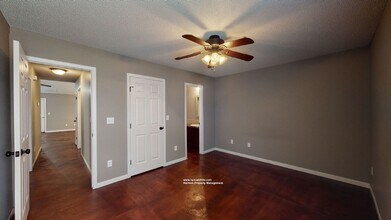 1270 N Curtis Ct in Wichita, KS - Building Photo - Building Photo