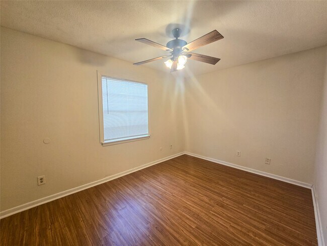 3714 Ave S in Galveston, TX - Building Photo - Building Photo