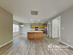 814 Hedgepath Terrace in High Point, NC - Building Photo - Building Photo