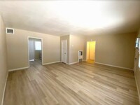 962 Barney St, Unit na in Merced, CA - Building Photo - Building Photo