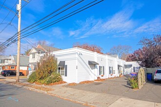 128 Grasmere Ave in Fairfield, CT - Building Photo - Building Photo