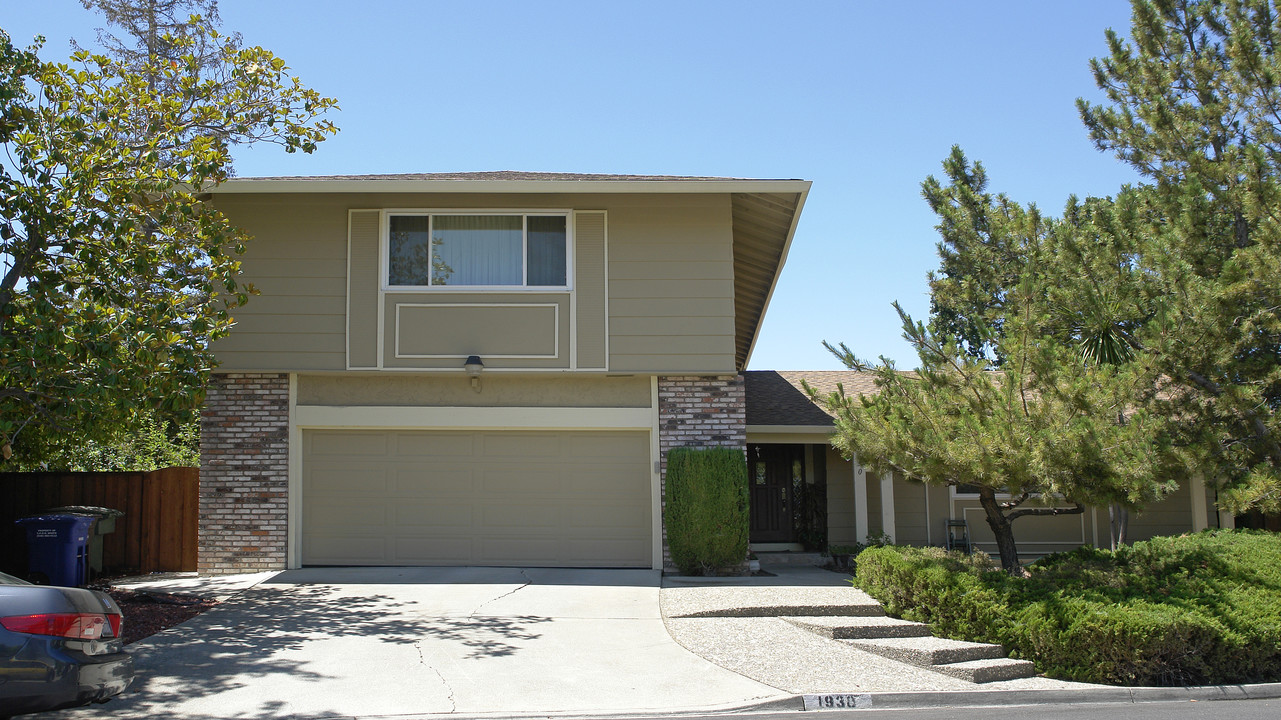 1930 Jameson Ct in Concord, CA - Building Photo