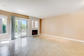 4007 Layang Layang Cir in Carlsbad, CA - Building Photo - Building Photo