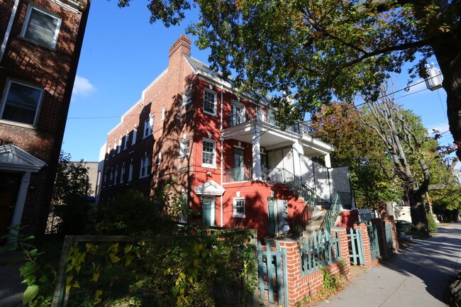4022 14th St Nw in Washington, DC - Building Photo - Building Photo