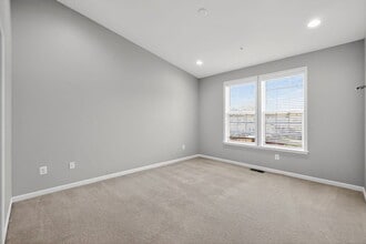 8601 Sweet Rose Ct in Upper Marlboro, MD - Building Photo - Building Photo