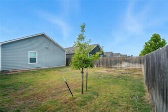 1126 Cattail Ln in Bastrop, TX - Building Photo - Building Photo