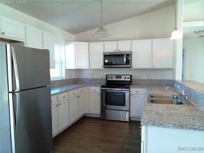 137 N Independence Hwy in Inverness, FL - Building Photo - Building Photo