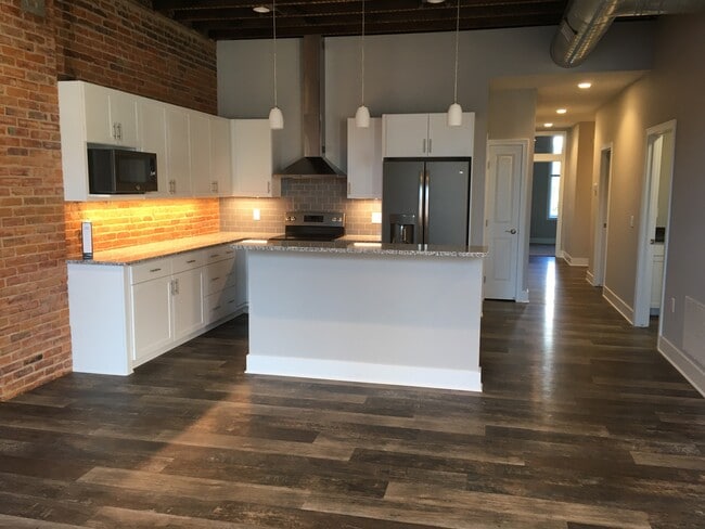 220 N Clinton Ave, Unit A