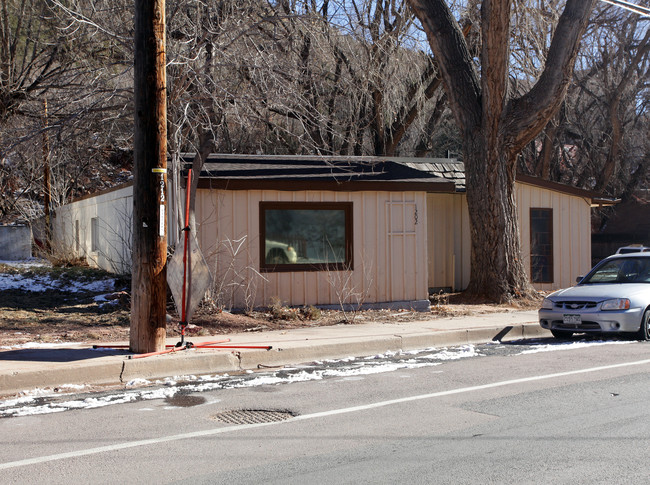 1202 Manitou Ave in Manitou Springs, CO - Building Photo - Building Photo