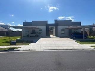 10 N 33rd Ln in McAllen, TX - Building Photo
