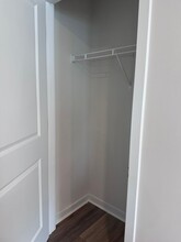 1057 20th Ave Loop SE in Hickory, NC - Building Photo - Building Photo