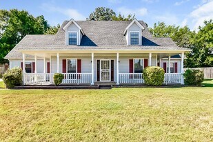 7253 Leeward Cove in Memphis, TN - Building Photo