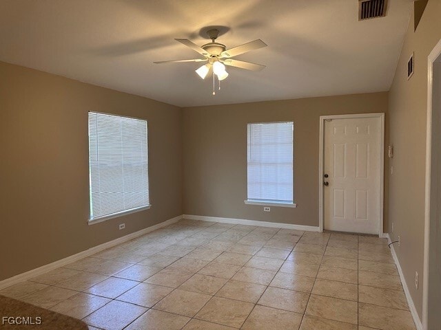 438 Loretta Ave S in Lehigh Acres, FL - Building Photo - Building Photo