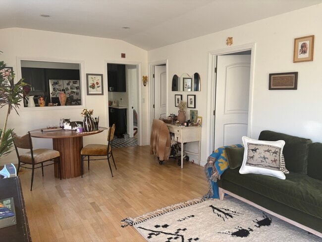 333 N Occidental Blvd in Los Angeles, CA - Building Photo - Building Photo