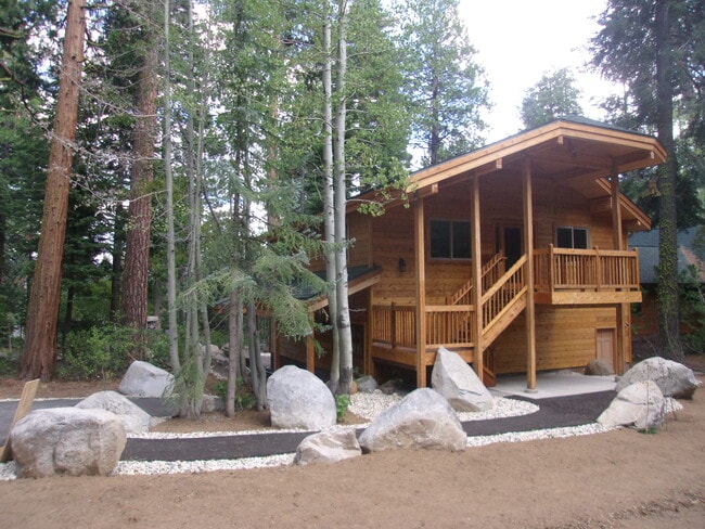 715 W Lake Blvd, Unit The TREE HOUSE