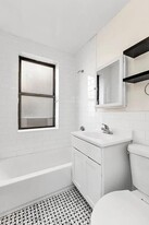 582 St Nicholas Ave in New York, NY - Building Photo - Building Photo