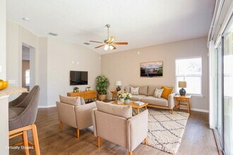 896 Bonaparte Landing Blvd in Jacksonville, FL - Building Photo - Building Photo