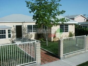 5736 Willowcrest Ave, Unit 5736 N. WILLOW CREST