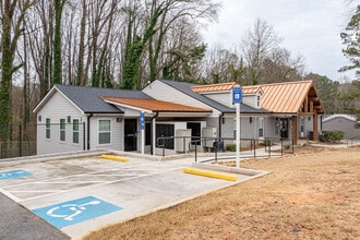 London Townhomes in Atlanta, GA - Foto de edificio - Building Photo